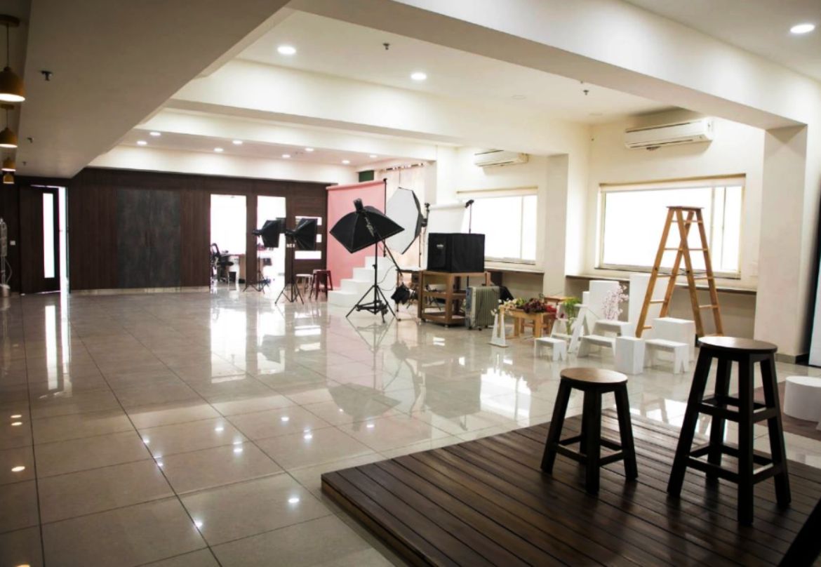 Studio for shooting in Noida