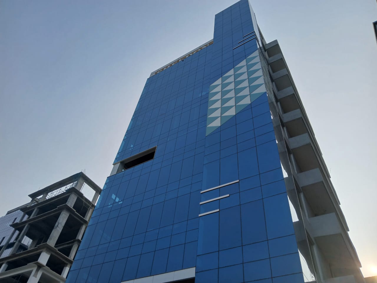 premium office space 136 Noida