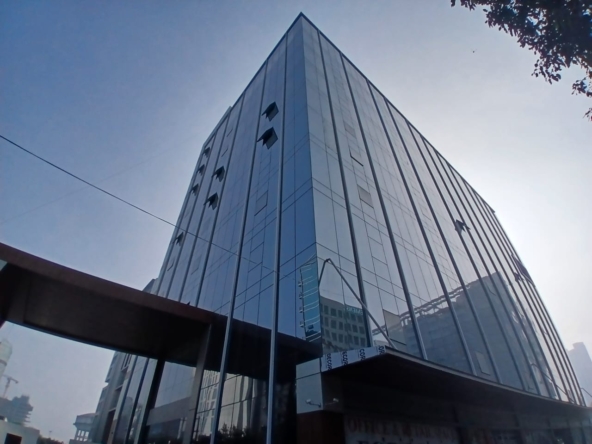 Pinnacle Tower office 142 noida